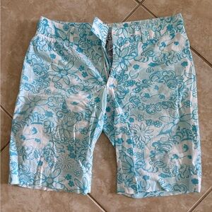Lilly Pulitzer Blue and White Bermuda Shorts with Scenic Print